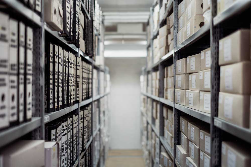 Manage-your-warehouse-inventory-on-the-go